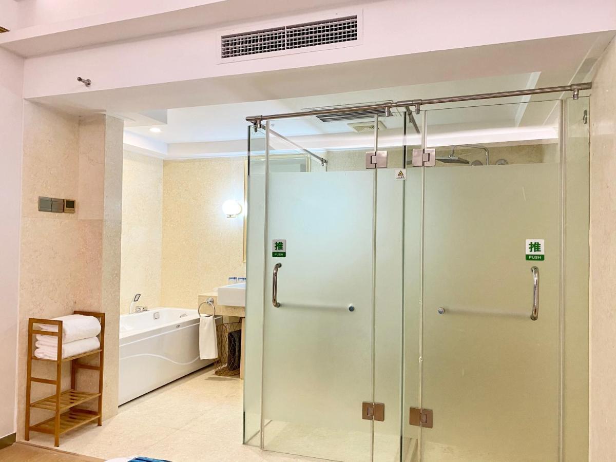 Wenhao Seaview Hotel Sanya Dış mekan fotoğraf